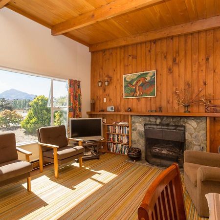 Southern Lakes Sweetie - Albert Town Bach Wanaka Extérieur photo
